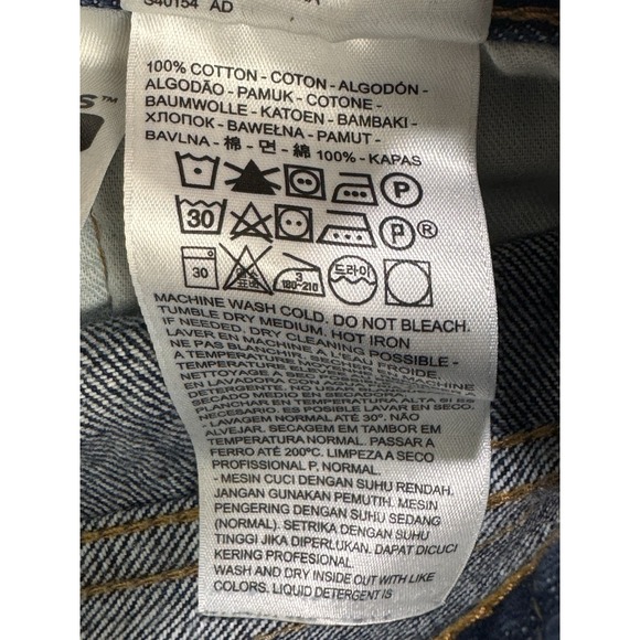 Levis 501 Jeans Mens 34x32 Blue Distressed Denim Straight Leg Button Fly - Picture 9 of 11